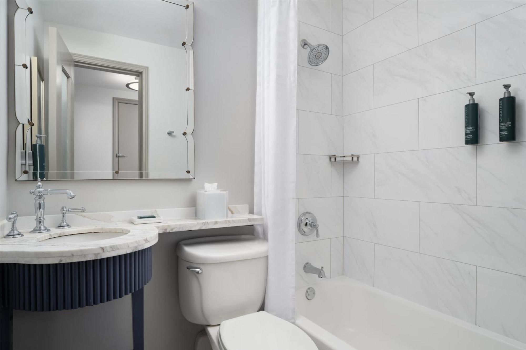 Hilton Orrington/evanston